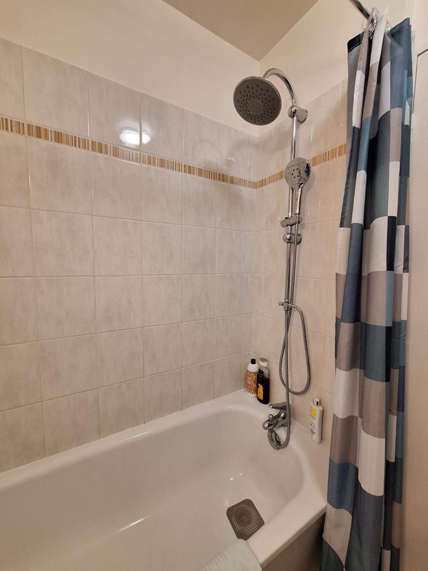 Studio Alpha - 2Min By Train To Disneyland Or 20Min Walk - 5Min Walk To "Val D'Europe" Station Montevrain Ngoại thất bức ảnh